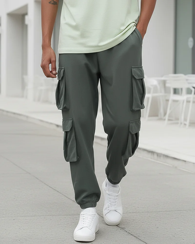 bewakoof Men's Grey Super Loose Fit Cargo Warm Joggers